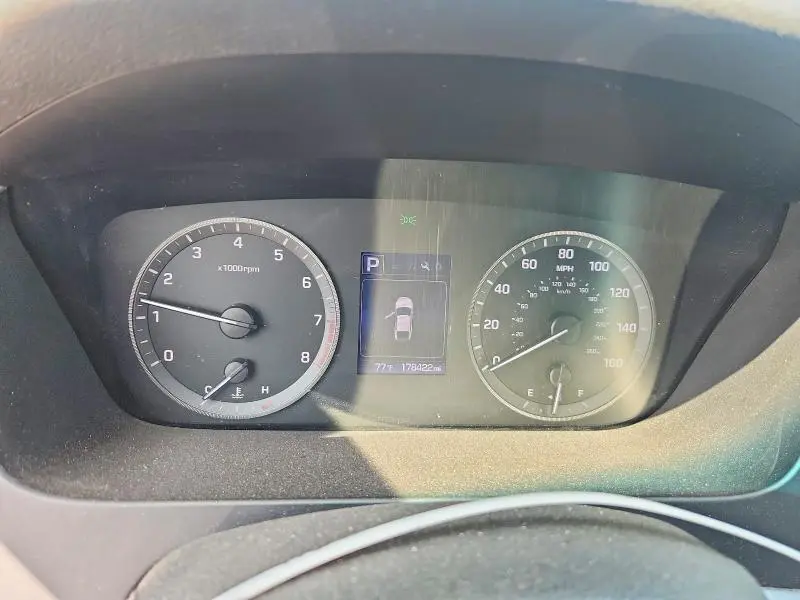 2017 HYUNDAI SONATA SE  