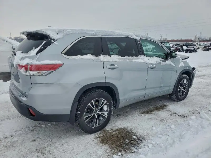 2016 TOYOTA HIGHLANDER XLE  