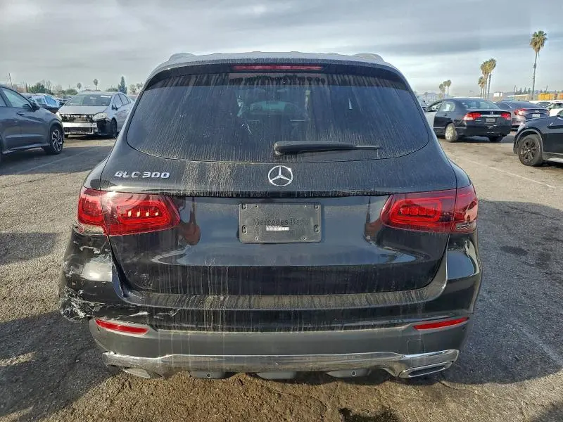 2021 MERCEDES-BENZ GLC 300  