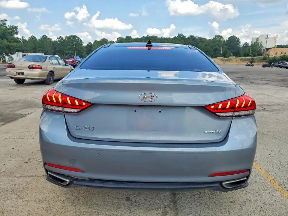 2015 HYUNDAI GENESIS 3.8L  