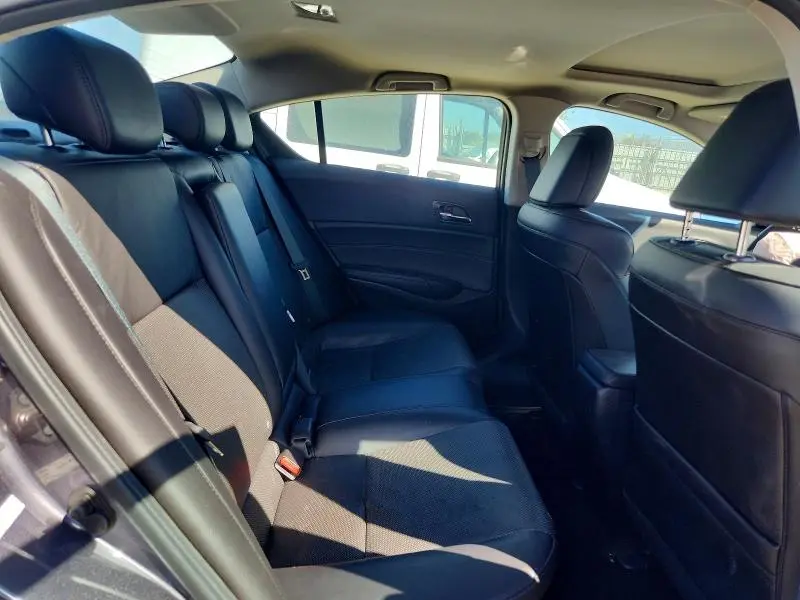 2015 ACURA ILX 20 TECH  