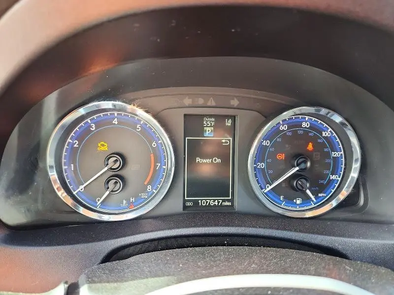 2017 TOYOTA COROLLA XLE  