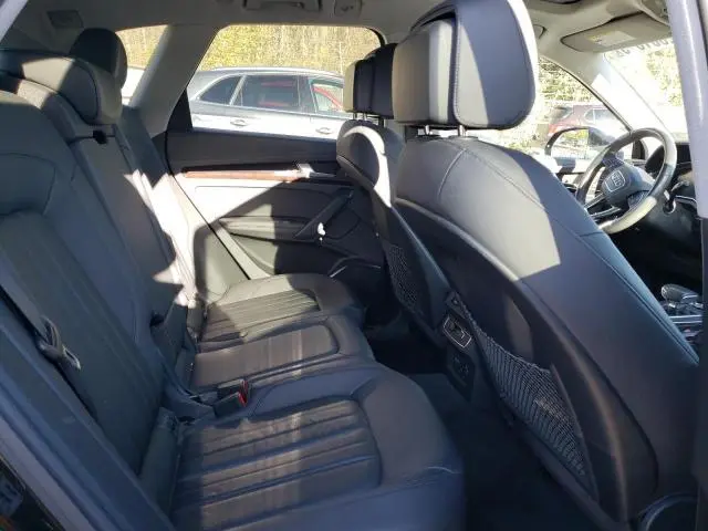 2020 AUDI Q5 PREMIUM PLUS  