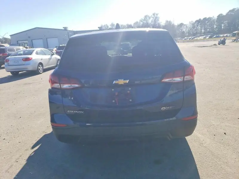 2022 CHEVROLET EQUINOX LS  
