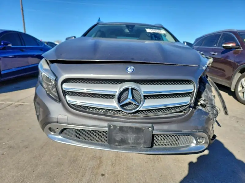 2017 MERCEDES-BENZ GLA 250  