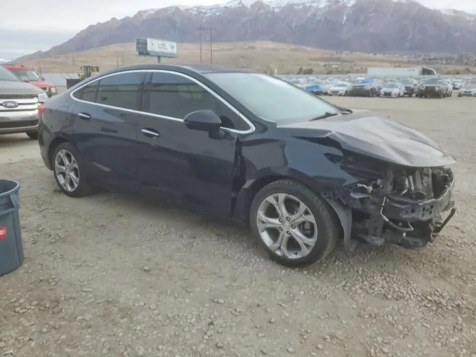 2017 CHEVROLET CRUZE PREMIER  