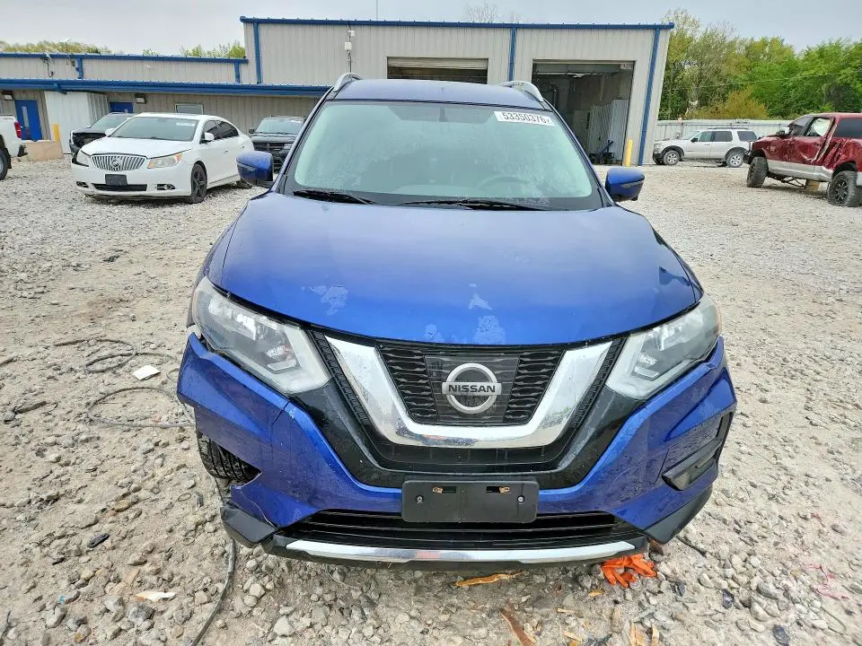 2017 NISSAN ROGUE SV  
