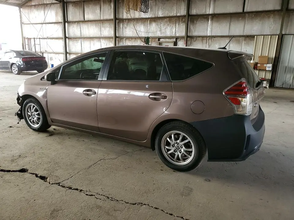 2016 TOYOTA PRIUS V THREE  