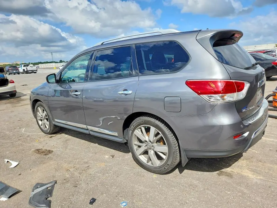 2015 NISSAN PATHFINDER S  