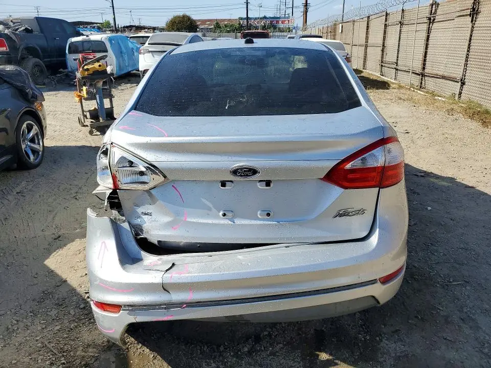 2015 FORD FIESTA SE  