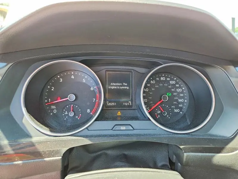 2019 VOLKSWAGEN TIGUAN SE  