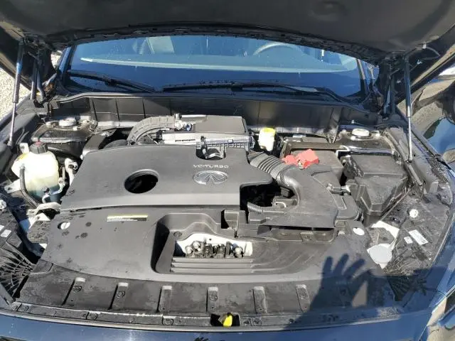 2022 INFINITI QX50 LUXE  