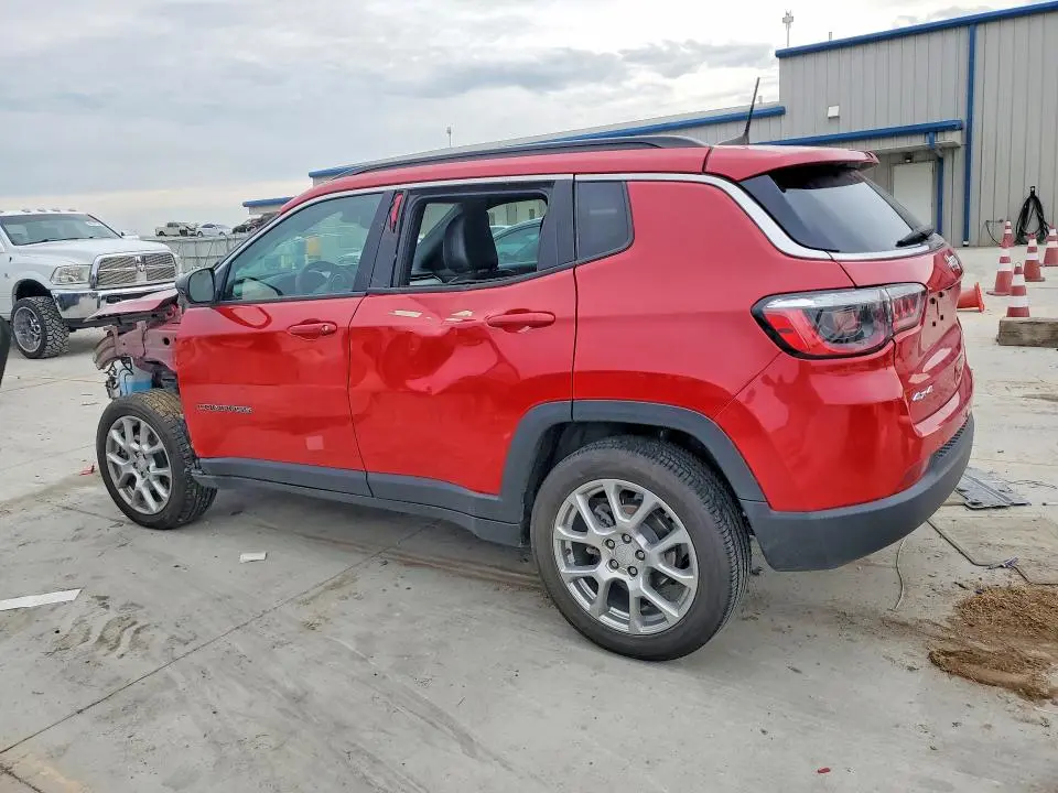 2024 JEEP COMPASS LATITUDE LUX  