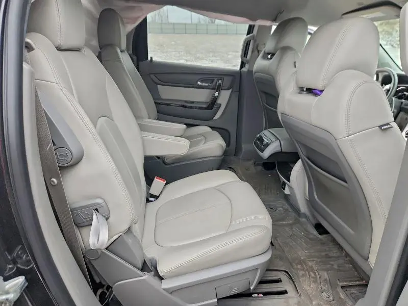 2017 GMC ACADIA LIMITED SLT-2  