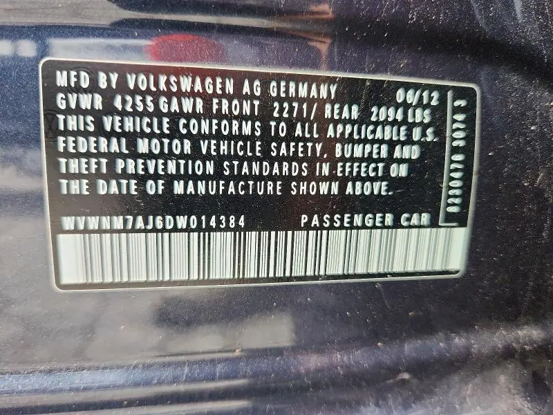 2013 VOLKSWAGEN GOLF   