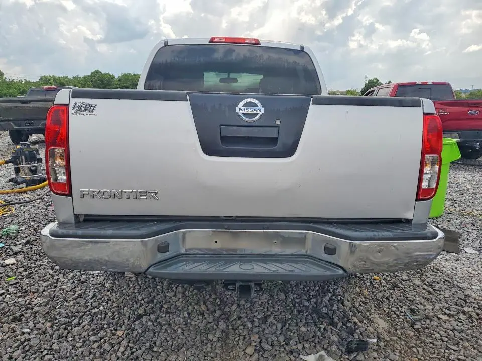 2012 NISSAN FRONTIER S  