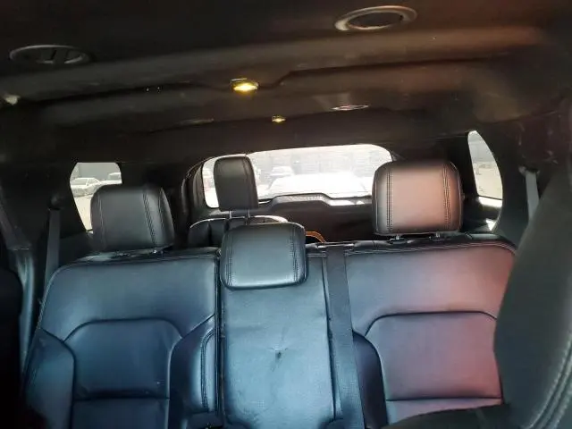 2016 FORD EXPLORER XLT  