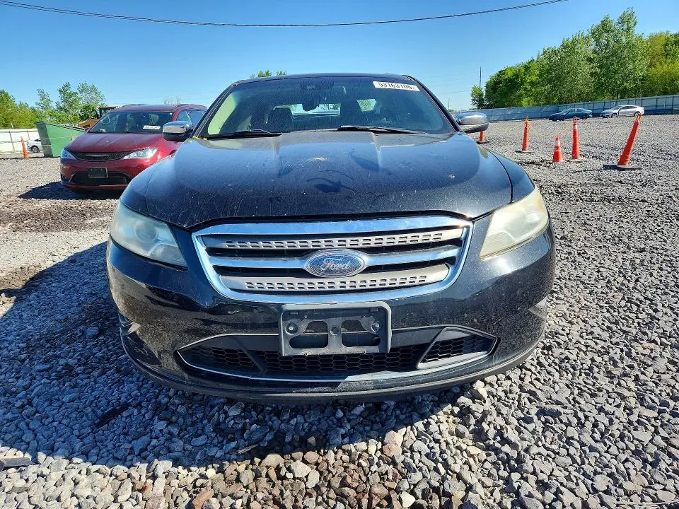 2010 FORD TAURUS LIMITED  