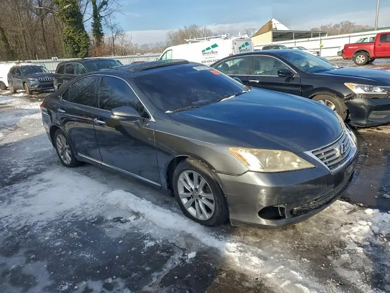 2010 LEXUS ES 350  