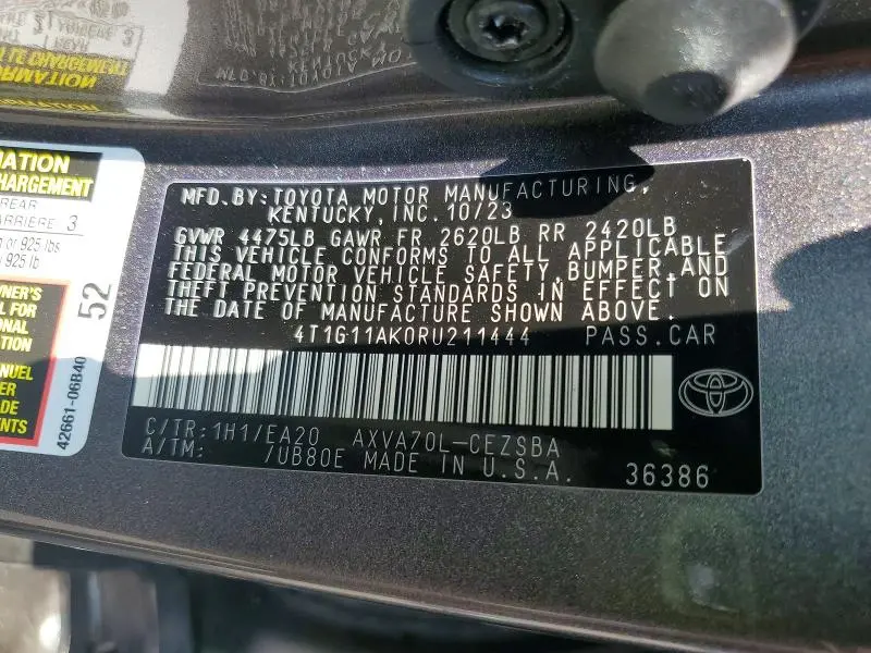 2024 TOYOTA CAMRY SE  