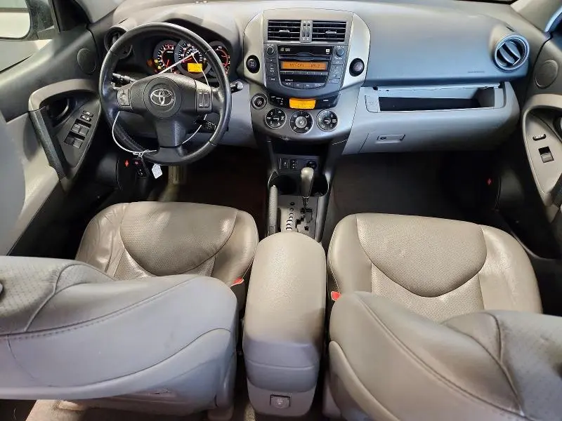 2011 TOYOTA RAV4 LIMITED  