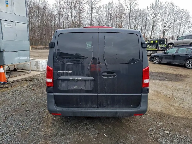 2019 MERCEDES-BENZ METRIS   