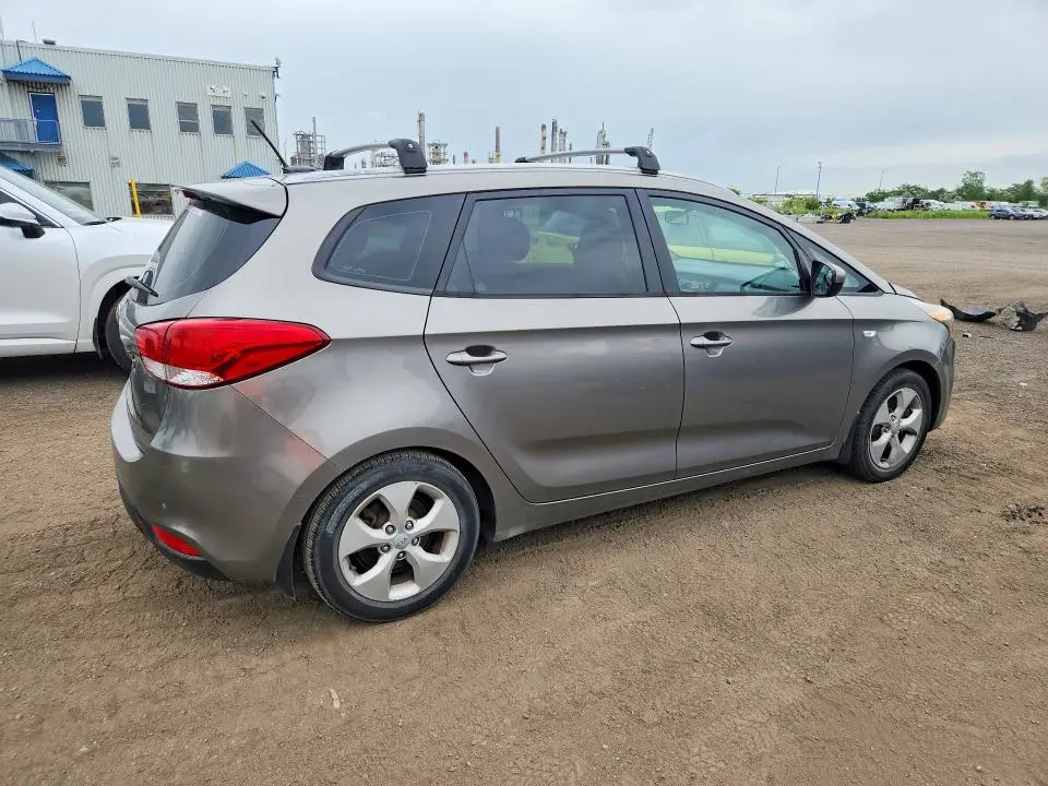 2016 KIA RONDO   