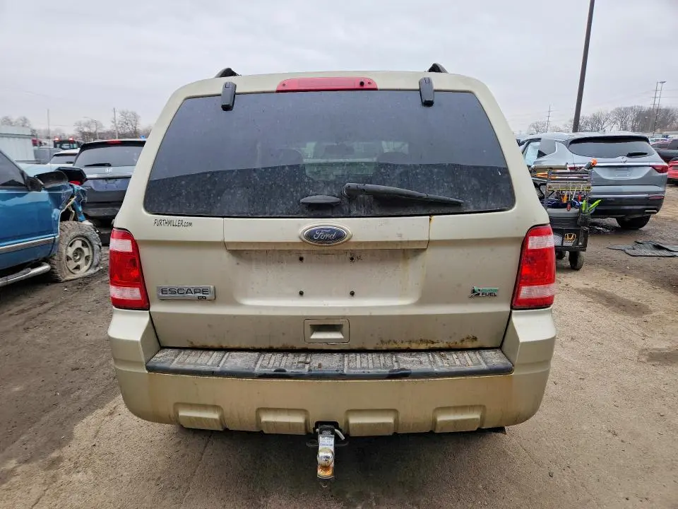 2011 FORD ESCAPE XLT  