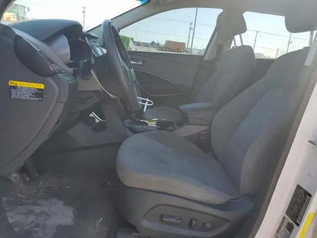 2016 HYUNDAI SANTA FE SE  