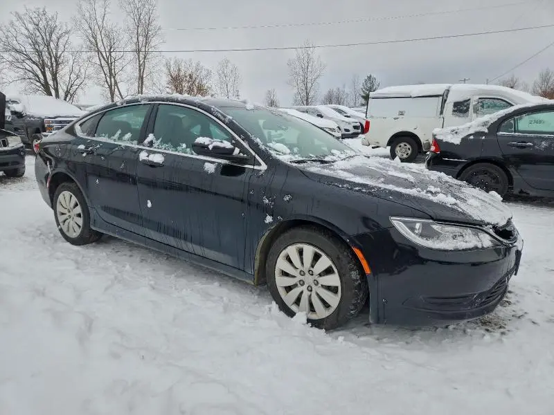 2015 CHRYSLER 200 LX  