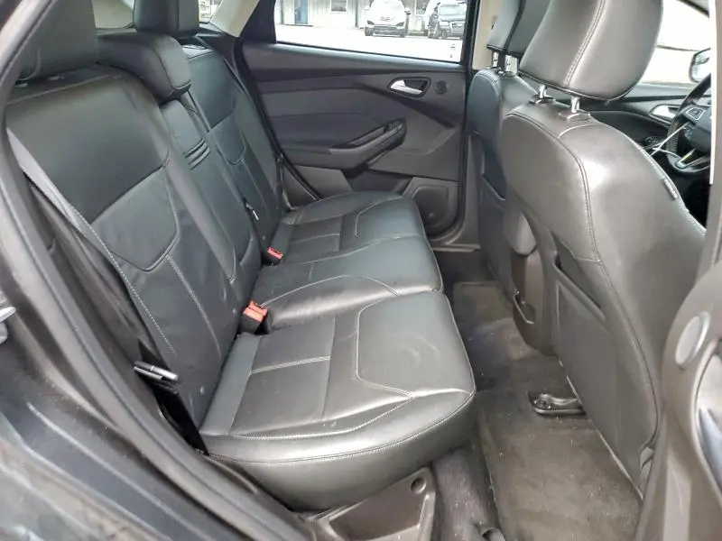 2016 FORD FOCUS TITANIUM  