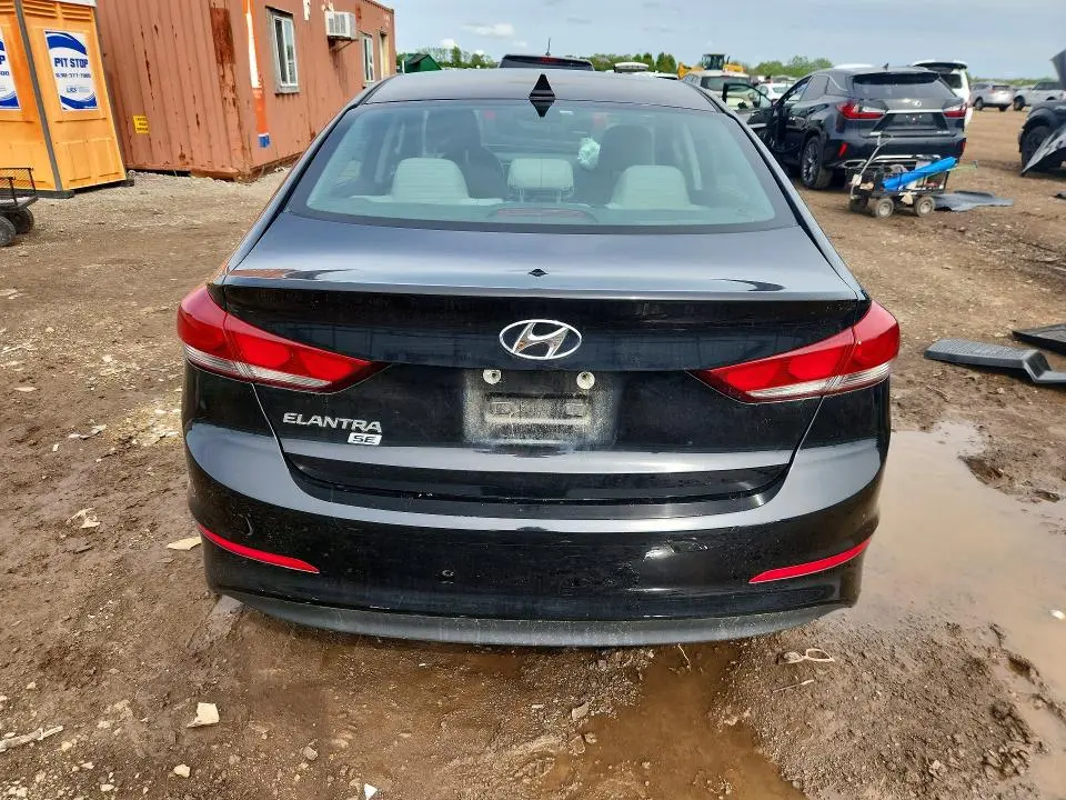 2017 HYUNDAI ELANTRA SE  