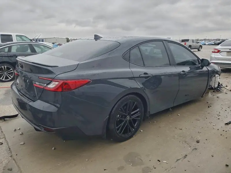 2025 TOYOTA CAMRY XSE  