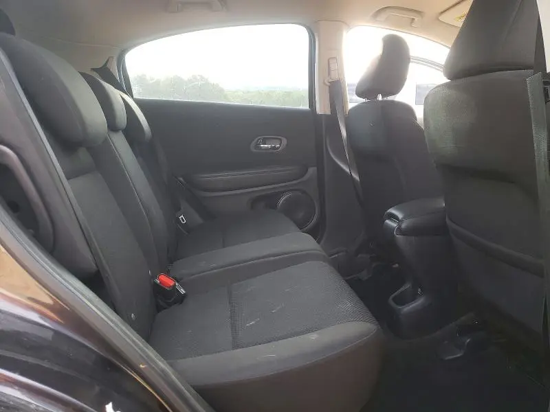 2018 HONDA HR-V LX  