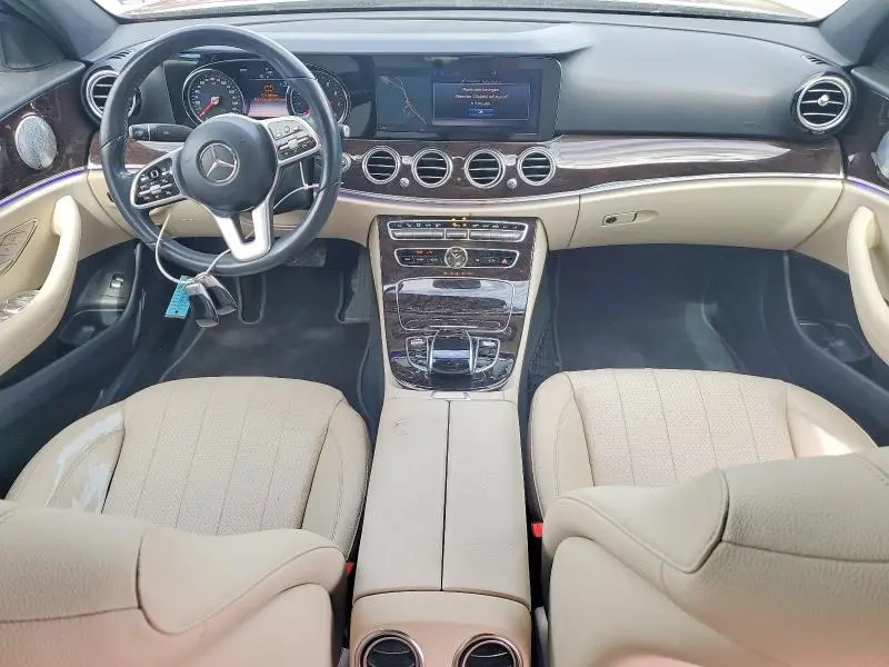 2019 MERCEDES-BENZ E 300  