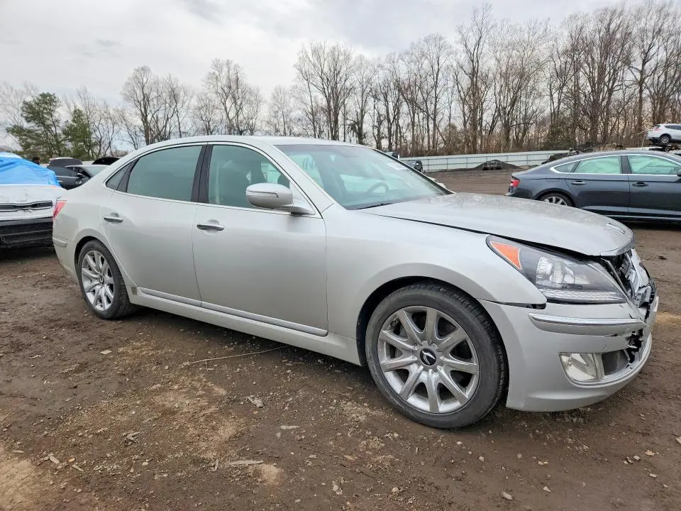 2012 HYUNDAI EQUUS SIGNATURE  