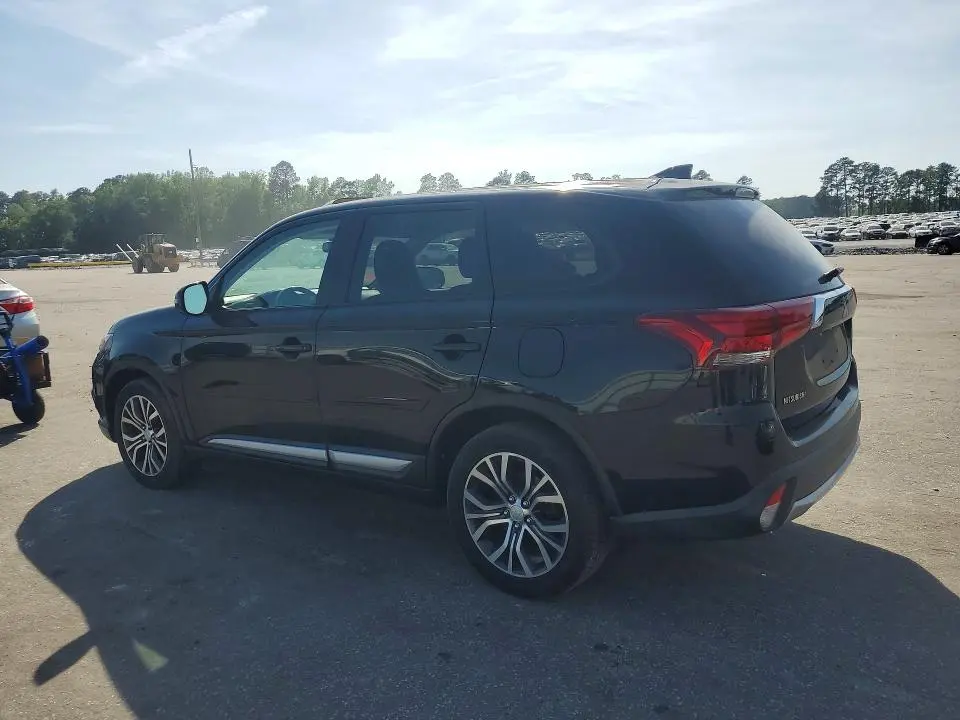 2018 MITSUBISHI OUTLANDER SE  