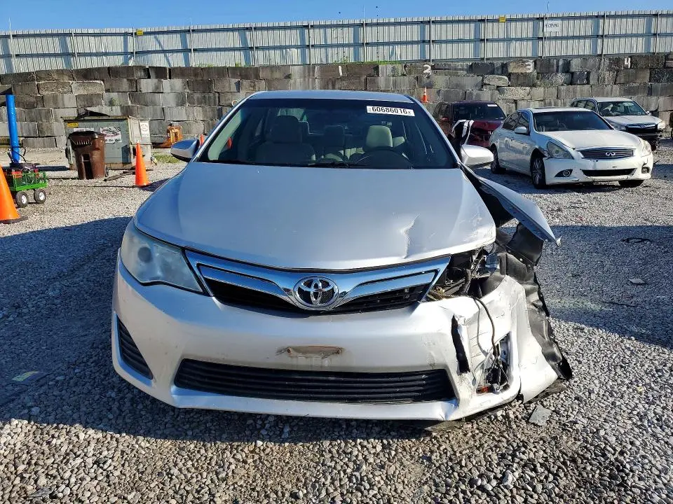 2012 TOYOTA CAMRY LE  