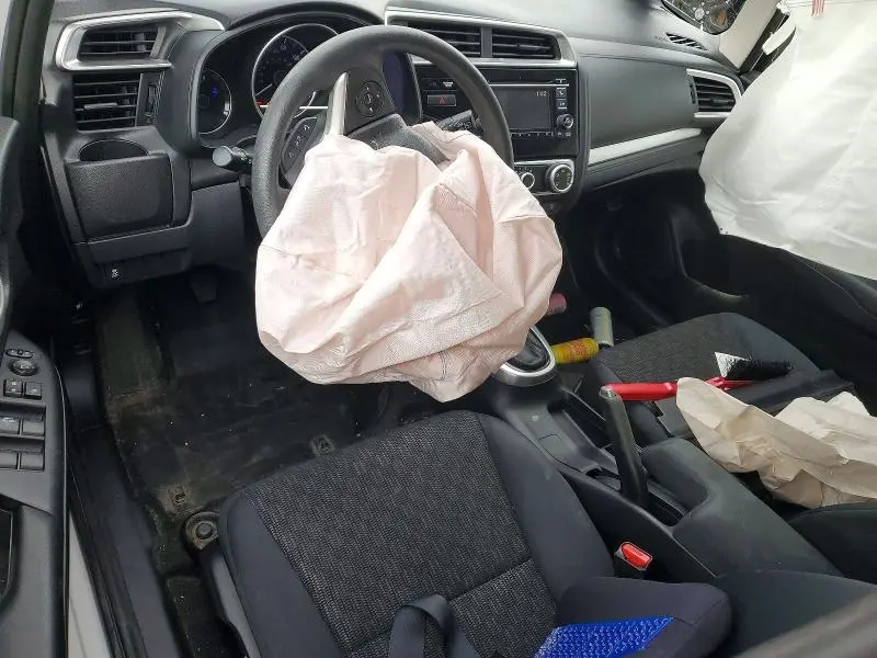 2015 HONDA FIT LX  