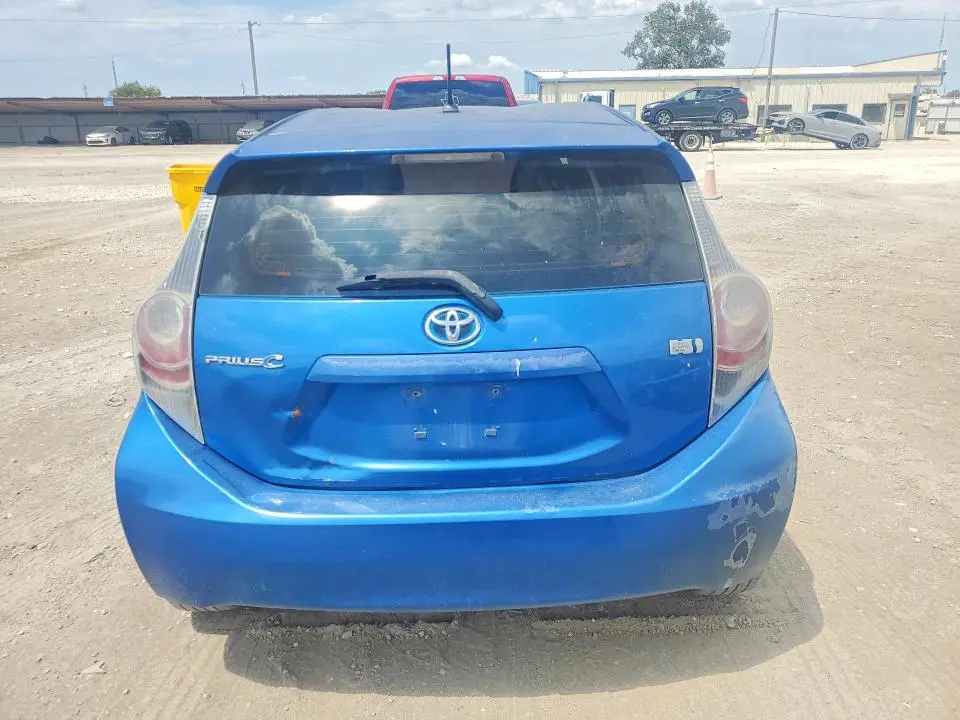 2012 TOYOTA PRIUS C TWO  