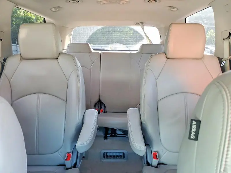 2015 GMC ACADIA SLT-1  
