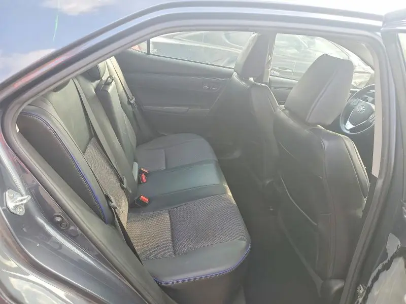 2018 TOYOTA COROLLA LE  