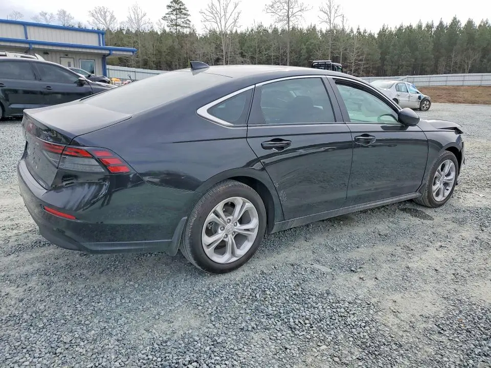 2025 HONDA ACCORD LX  