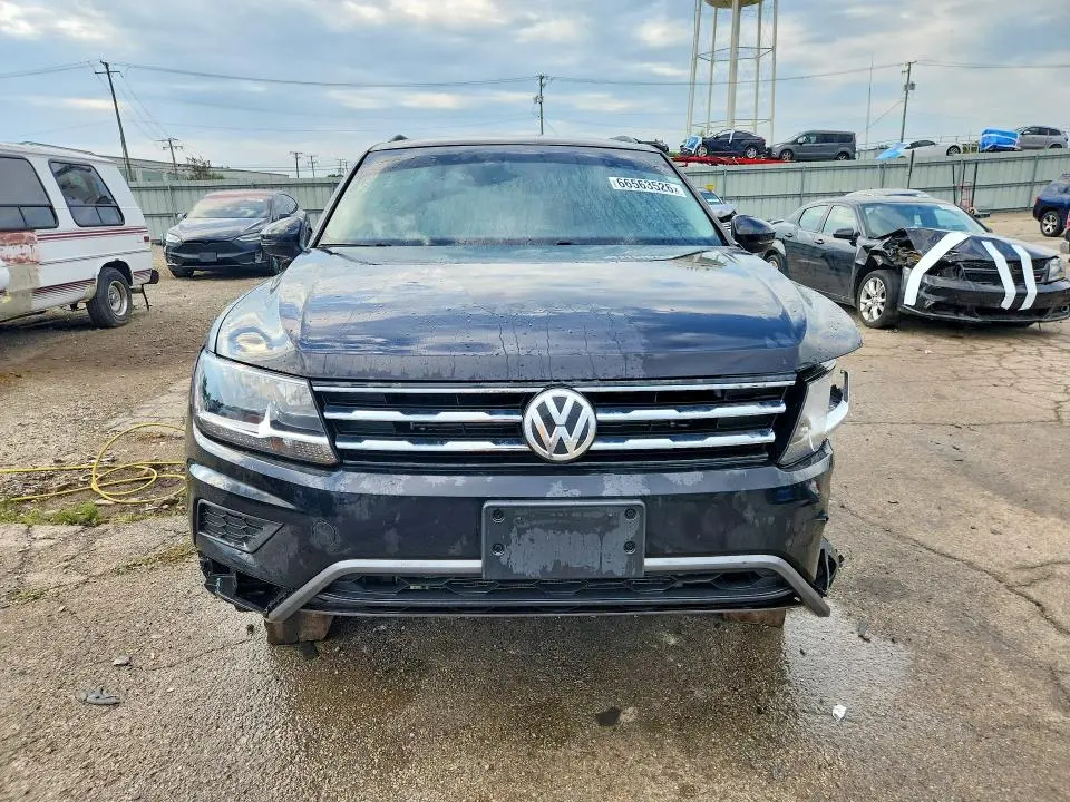 2020 VOLKSWAGEN TIGUAN SE  