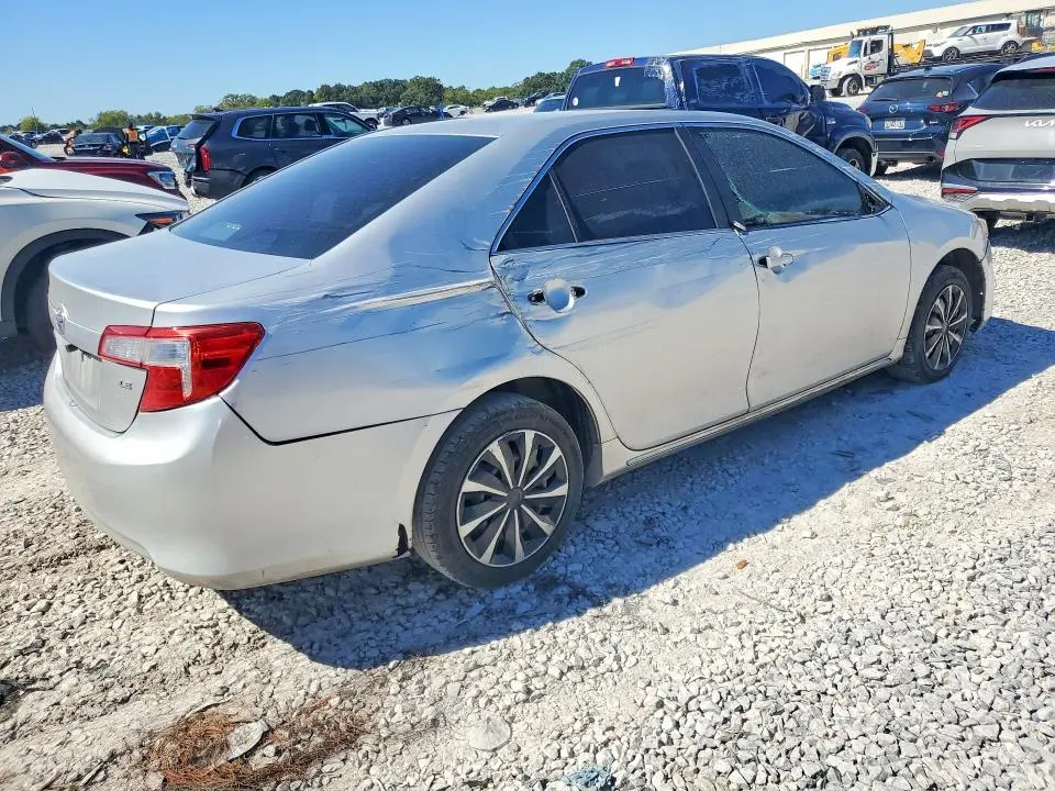 2012 TOYOTA CAMRY LE  