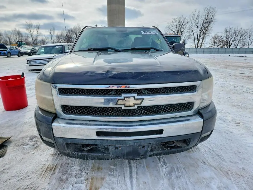 2011 CHEVROLET SILVERADO K1500 LT  