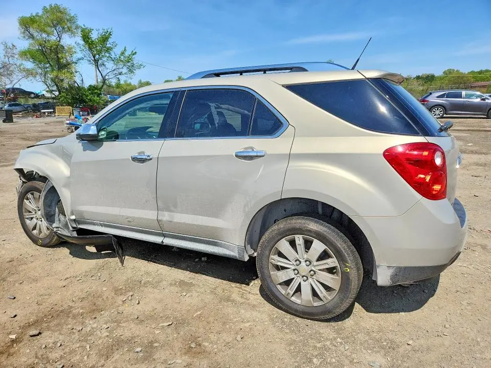 2010 CHEVROLET EQUINOX LT  