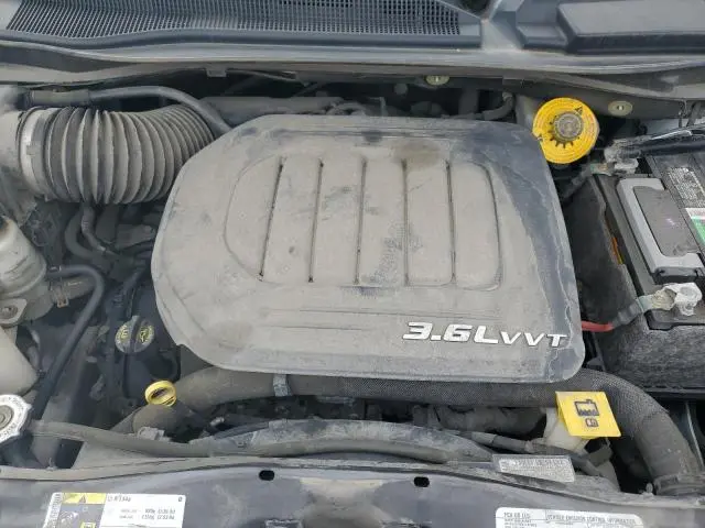 2017 DODGE GRAND CARAVAN SE  