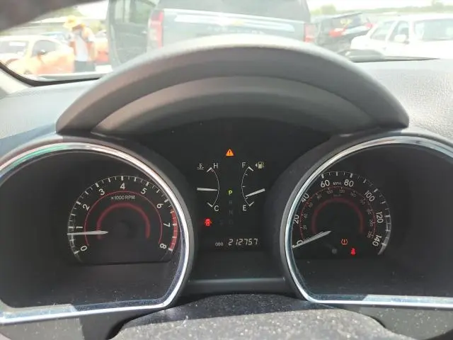 2010 TOYOTA HIGHLANDER LIMITED  