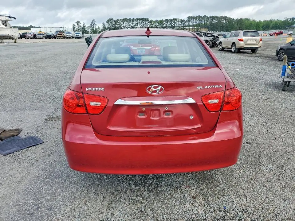 2010 HYUNDAI ELANTRA GLS  